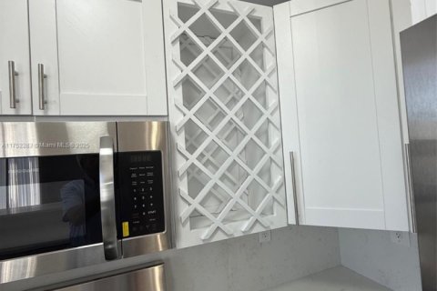 Adosado en venta en Homestead, Florida, 3 dormitorios, 132.2 m2 № 2013634 - foto 8