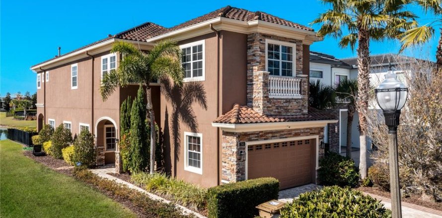 House in Four Corners, Florida 4 bedrooms, 341.69 sq.m. № 1846759