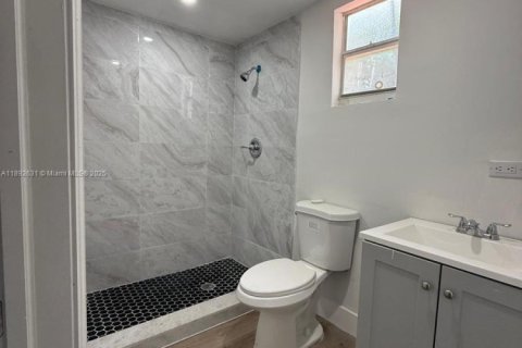 Villa ou maison à vendre à Miami, Floride: 3 chambres, 62.43 m2 № 1946984 - photo 7