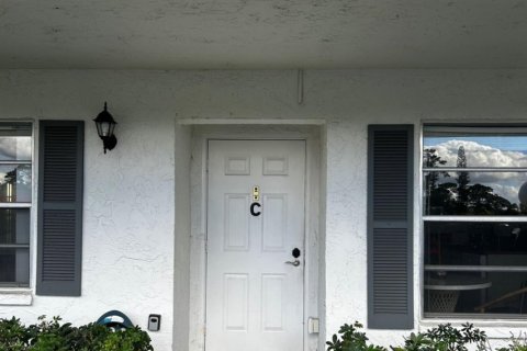 Casa en alquiler en Delray Beach, Florida, 2 dormitorios, 135.36 m2 № 862877 - foto 1