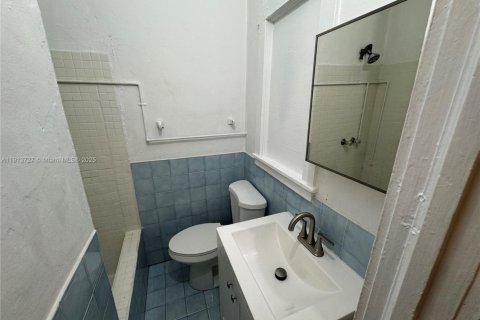 Appartement à louer à Miami, Floride: 1 chambre, 226.12 m2 № 1968934 - photo 4