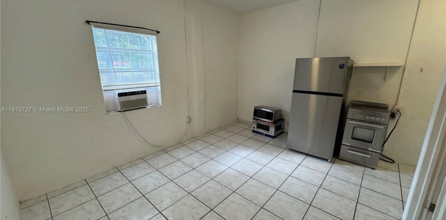 Appartement à Miami, Floride 1 chambre, 226.12 m2 № 1968934