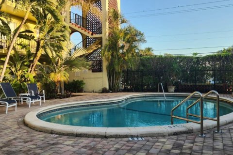 Condo in Fort Lauderdale, Florida, 1 bedroom  № 1955389 - photo 2