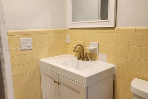 Condo in Fort Lauderdale, Florida, 1 bedroom  № 1955389 - photo 6