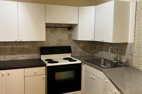 Condo à Miami, Floride, 1 chambre  № 2085479
