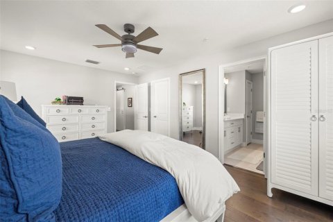 Townhouse in Tampa, Florida 4 bedrooms, 234.49 sq.m. № 1870325 - photo 7