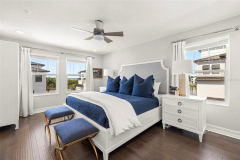 Townhouse in Tampa, Florida 4 bedrooms, 234.49 sq.m. № 1870325 - photo 5