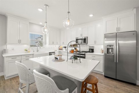 Townhouse in Tampa, Florida 4 bedrooms, 234.49 sq.m. № 1870325 - photo 27