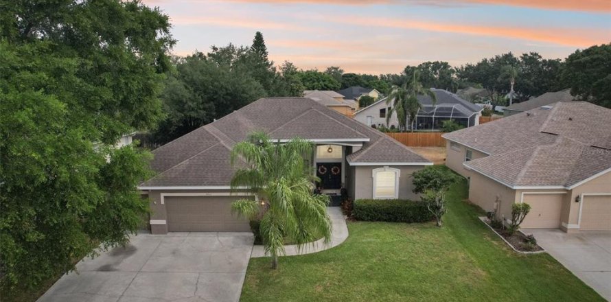 Casa en Valrico, Florida 4 dormitorios, 239.97 m2 № 1680321