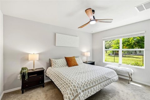 Villa ou maison à vendre à Punta Gorda, Floride: 4 chambres, 169.83 m2 № 2287921 - photo 11