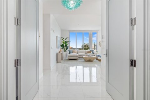 Condominio en venta en Sarasota, Florida, 3 dormitorios, 264.31 m2 № 1872990 - foto 4