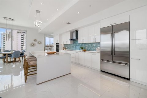 Condominio en venta en Sarasota, Florida, 3 dormitorios, 264.31 m2 № 1872990 - foto 10