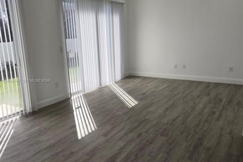 Touwnhouse à louer à Lake Worth, Floride: 3 chambres, 141.95 m2 № 2153881 - photo 9