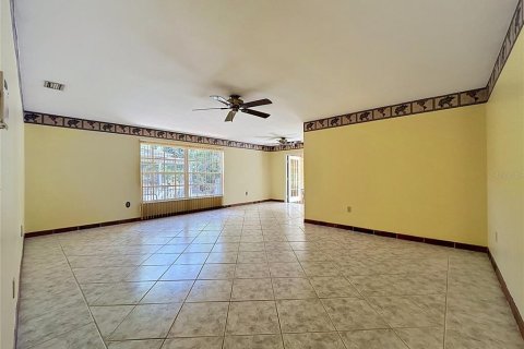 Villa ou maison à vendre à Maitland, Floride: 4 chambres, 177.35 m2 № 2148227 - photo 21