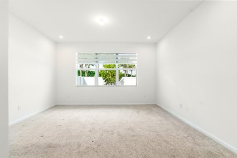 Casa en venta en Port St. Lucie, Florida, 4 dormitorios, 249.91 m2 № 2382838 - foto 23