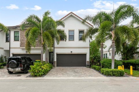Touwnhouse à Dania Beach, Floride 3 chambres, 180.97 m2 № 2387981