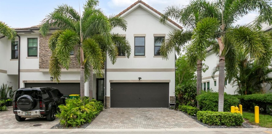 Touwnhouse à Dania Beach, Floride 3 chambres, 180.97 m2 № 2387981