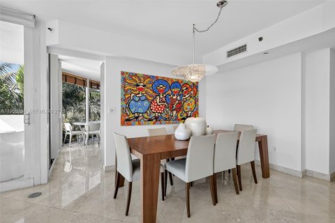 Condo in Sunny Isles Beach, Florida, 3 bedrooms  № 2027943 - photo 14