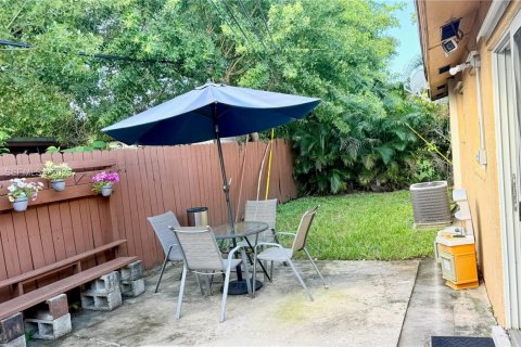 Купить коммерческую недвижимость в Дейви, Флорида 185.99м2, № 2430029 - фото 19