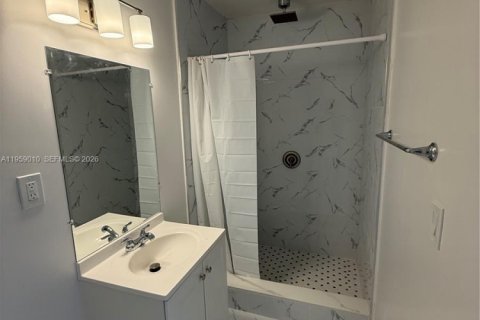 Casa en alquiler en Riviera Beach, Florida, 4 dormitorios, 124.67 m2 № 2017820 - foto 18