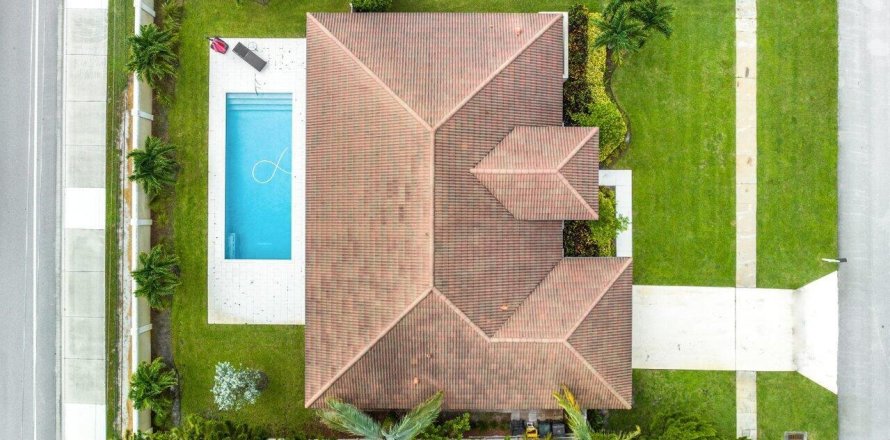 Villa ou maison à Wellington, Floride 4 chambres, 206.06 m2 № 1222353