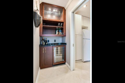 Condo in Tampa, Florida, 3 bedrooms № 2118300 - photo 15