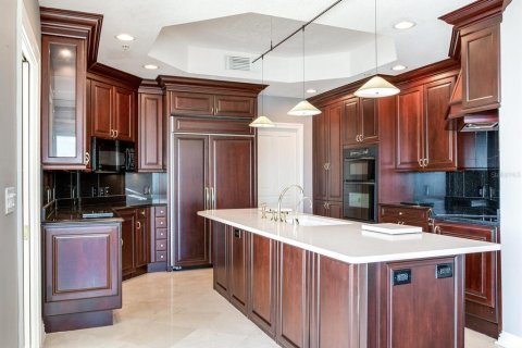 Condo in Tampa, Florida, 3 bedrooms № 2118300 - photo 21