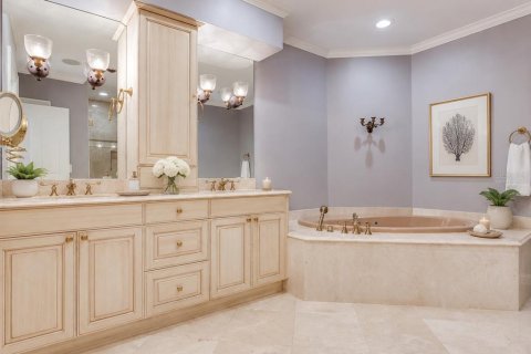 Condo in Tampa, Florida, 3 bedrooms № 2118300 - photo 30