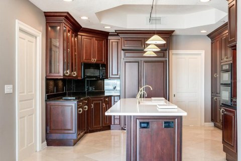 Condo in Tampa, Florida, 3 bedrooms № 2118300 - photo 22