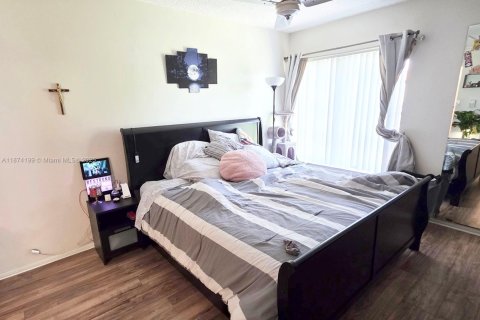 Condominio en venta en Lauderhill, Florida, 2 dormitorios, 94.39 m2 № 1921753 - foto 17
