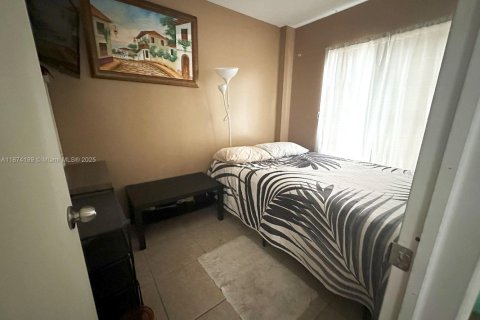 Condominio en venta en Lauderhill, Florida, 2 dormitorios, 94.39 m2 № 1921753 - foto 27