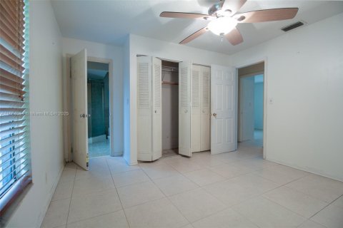 Casa en venta en Sunrise, Florida, 3 dormitorios, 151.43 m2 № 1950149 - foto 26