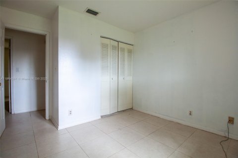 Casa en venta en Sunrise, Florida, 3 dormitorios, 151.43 m2 № 1950149 - foto 22