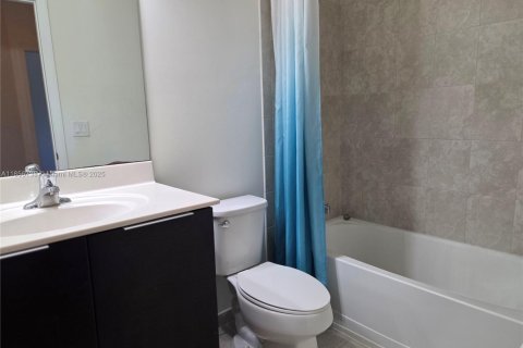 Touwnhouse à louer à Doral, Floride: 3 chambres, 165.09 m2 № 1887304 - photo 18