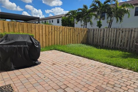 Touwnhouse à louer à Doral, Floride: 3 chambres, 165.09 m2 № 1887304 - photo 21