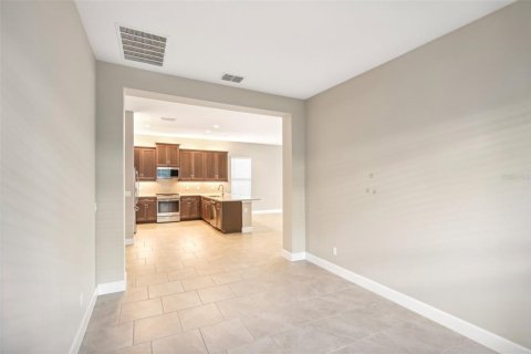 House in Wimauma, Florida 3 bedrooms, 209.22 sq.m. № 2107912 - photo 25