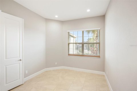 House in Wimauma, Florida 3 bedrooms, 209.22 sq.m. № 2107912 - photo 19
