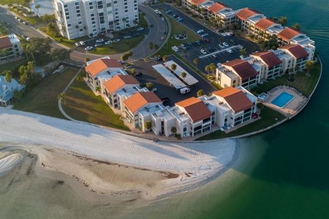 Condominio en venta en Clearwater, Florida, 2 dormitorios, 121.7 m2 № 2212804 - foto 21