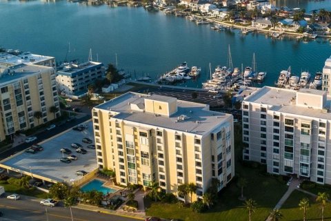 Condominio en venta en Clearwater, Florida, 2 dormitorios, 121.7 m2 № 2212804 - foto 2