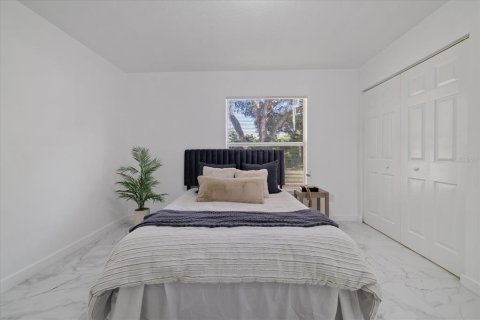 Villa ou maison à vendre à Tampa, Floride: 3 chambres, 111.48 m2 № 2389244 - photo 29