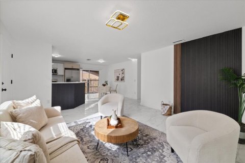 Villa ou maison à vendre à Tampa, Floride: 3 chambres, 111.48 m2 № 2389244 - photo 18
