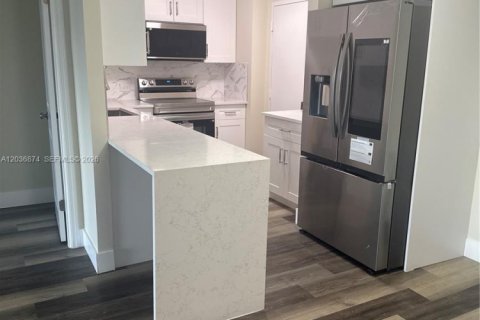 Copropriété à louer à Fort Lauderdale, Floride: 2 chambres, 94.76 m2 № 2085474 - photo 14