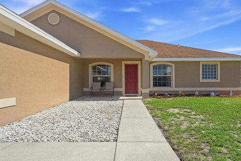 Casa en venta en Port St. Lucie, Florida, 3 dormitorios, 186.64 m2 № 2177106 - foto 3