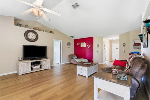 Casa en venta en Port St. Lucie, Florida, 3 dormitorios, 186.64 m2 № 2177106 - foto 10