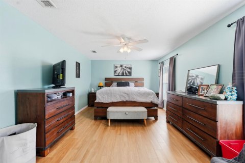 Casa en venta en Port St. Lucie, Florida, 3 dormitorios, 186.64 m2 № 2177106 - foto 19