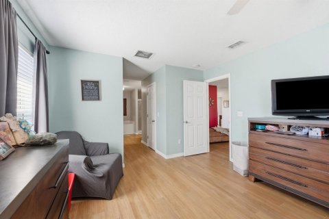 Casa en venta en Port St. Lucie, Florida, 3 dormitorios, 186.64 m2 № 2177106 - foto 20