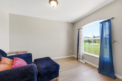 Casa en venta en Port St. Lucie, Florida, 3 dormitorios, 186.64 m2 № 2177106 - foto 18