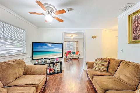 House in Tampa, Florida 3 bedrooms, 146.04 sq.m. № 1853758 - photo 24