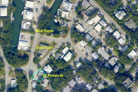 House in Key Largo, Florida 2 bedrooms, 81.38 sq.m. № 1689359 - photo 25