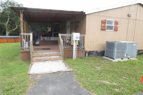 Villa ou maison à louer à Ocklawaha, Floride: 3 chambres, 165.55 m2 № 2092132 - photo 12